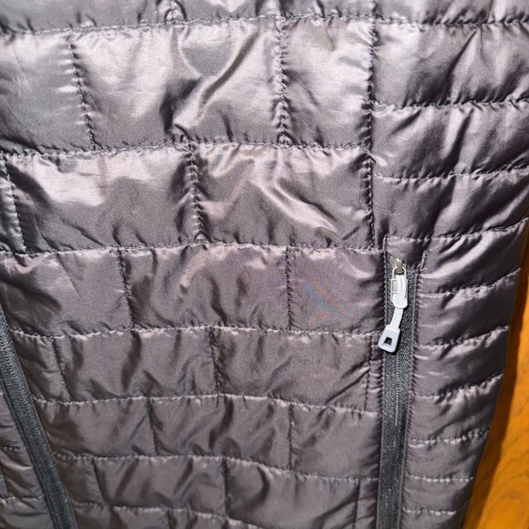 Patagonia Nano Puff Insulated Vest in Black, XL - Picture 8 of 11